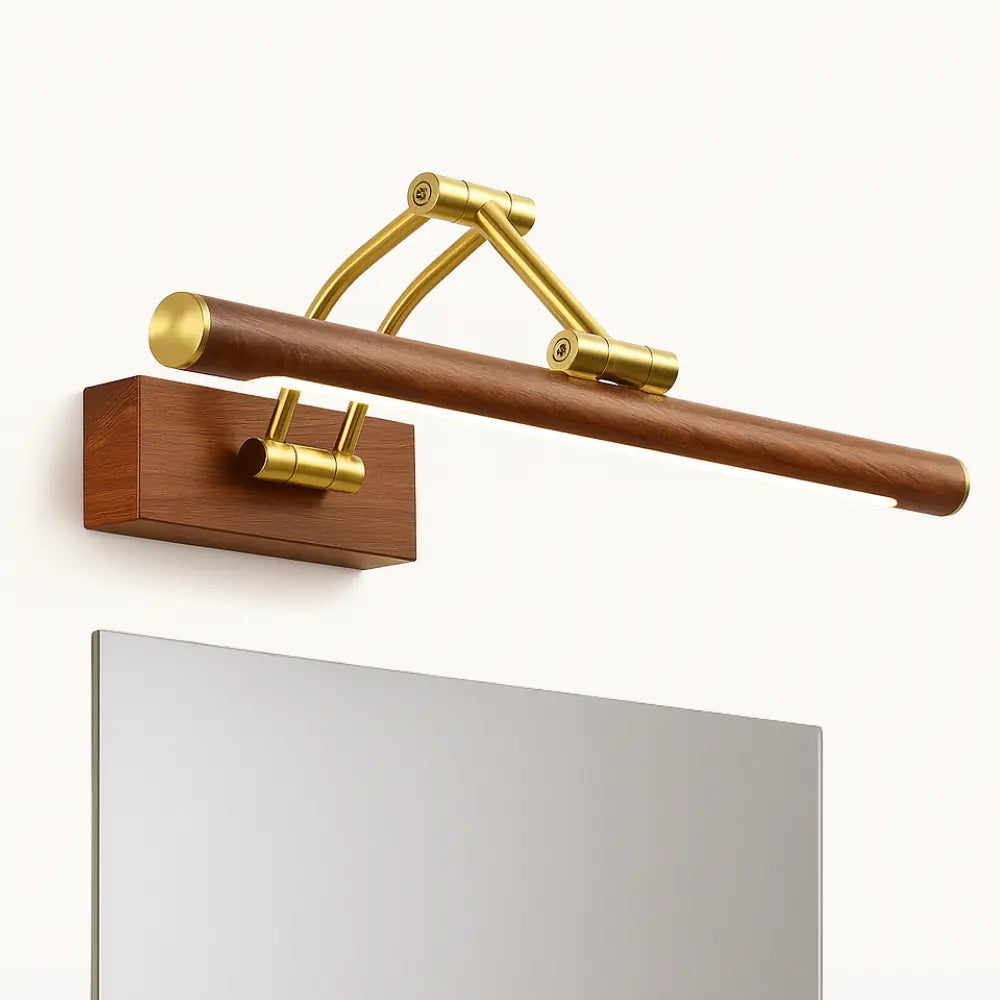 Applique murale bois design, linéaire LED dorée, base bois et détails laiton élégant.