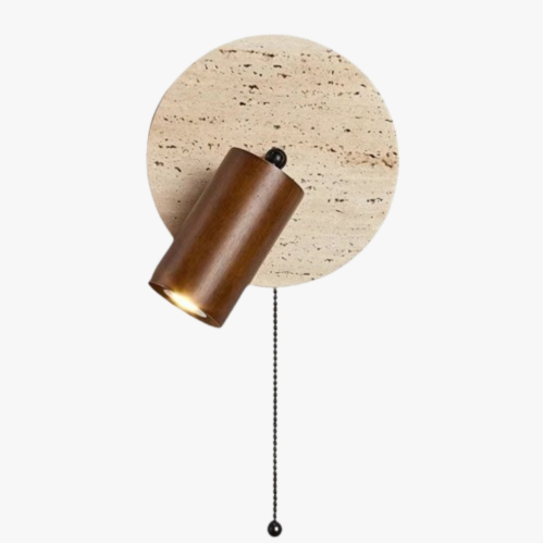 Applique murale bois LED, base ronde beige texturée, cylindre bois incliné, chaînette.